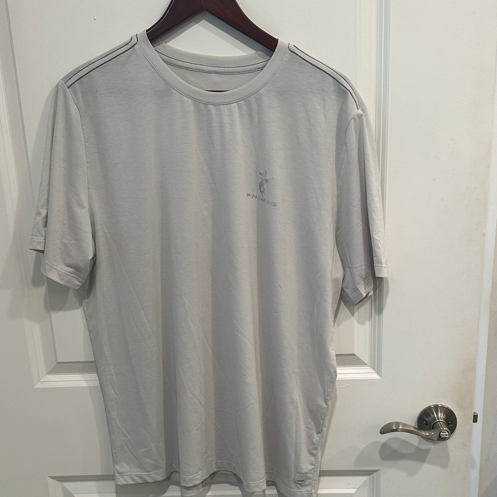 Men's Gray Pins & Fins Vuori T-Shirt